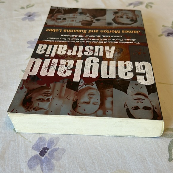 Gangland Australia Book - Picture 6 of 9